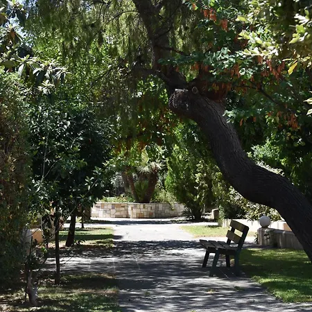 Marousi Escape - 5 Mins Walking Away From Train - Metro * Ateny